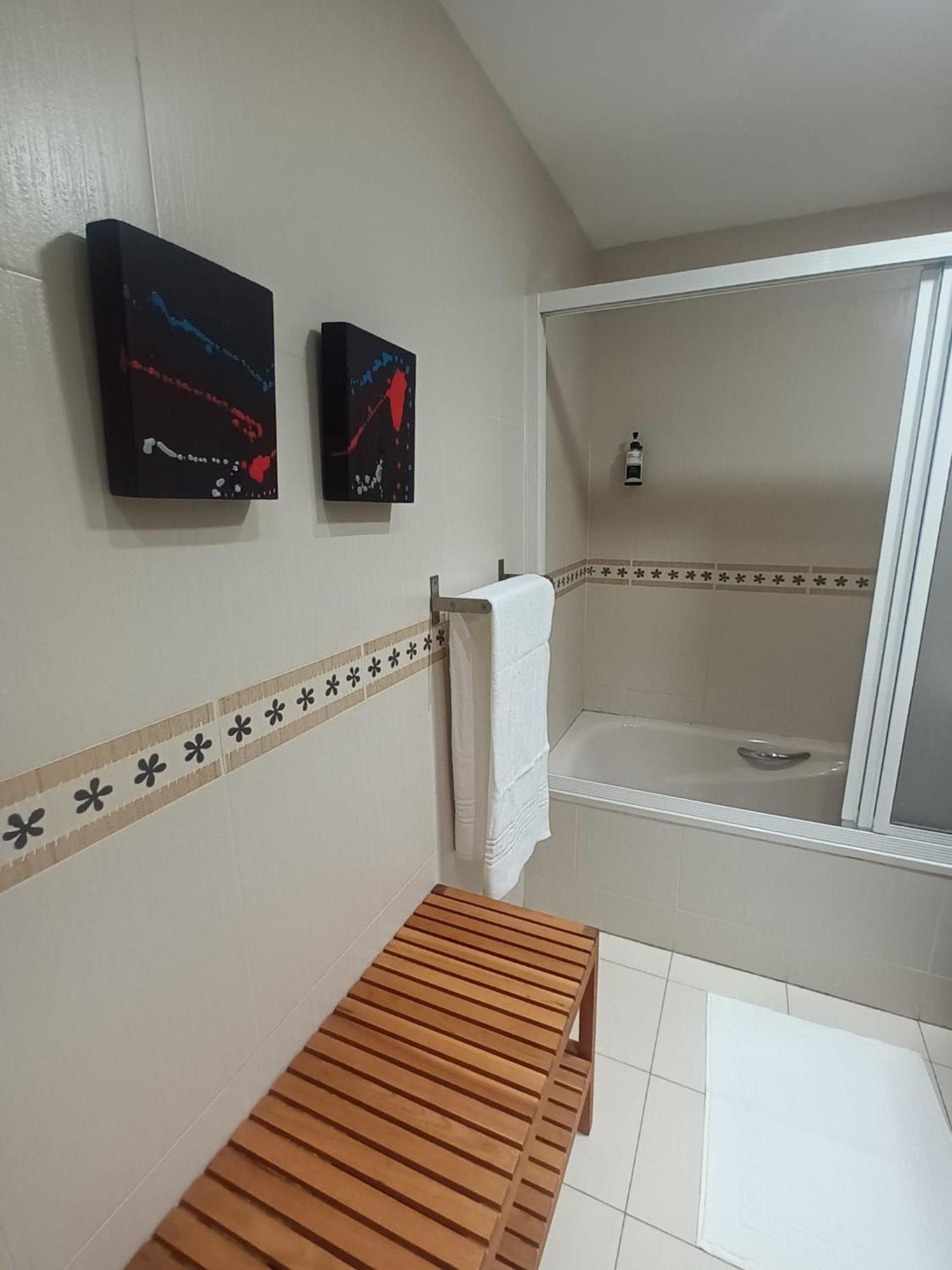 Camino Santiago Etxea Apartment Jaca Exterior photo